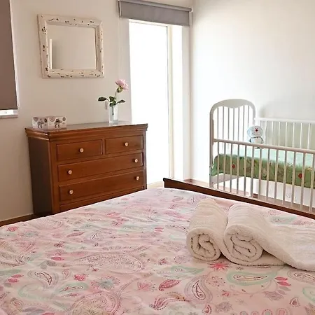 Holiday home Casinhas Escondidinho