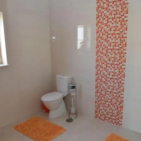 Holiday home Casinhas Escondidinho *