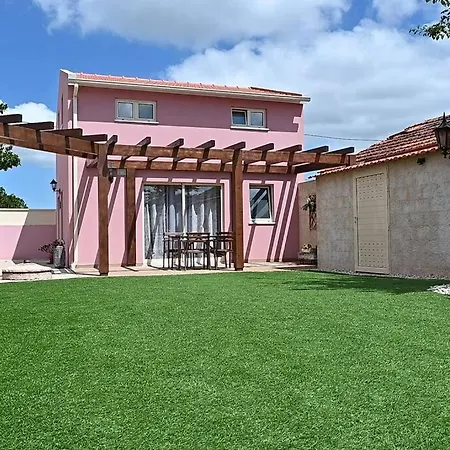 Casinhas Escondidinho * Bajouca de Baixo