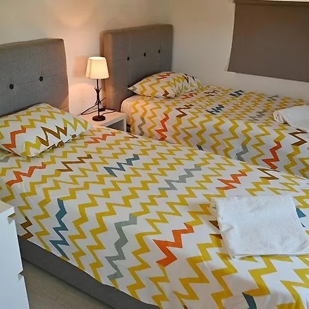 Holiday home Casinhas Escondidinho Bajouca de Baixo